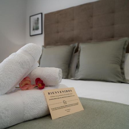 Aac Malaga - Apartamento Con Terraza, Muy Amplio, Totalmente Equipado, Cerca Del Centro Y Nuevo! 객실 사진