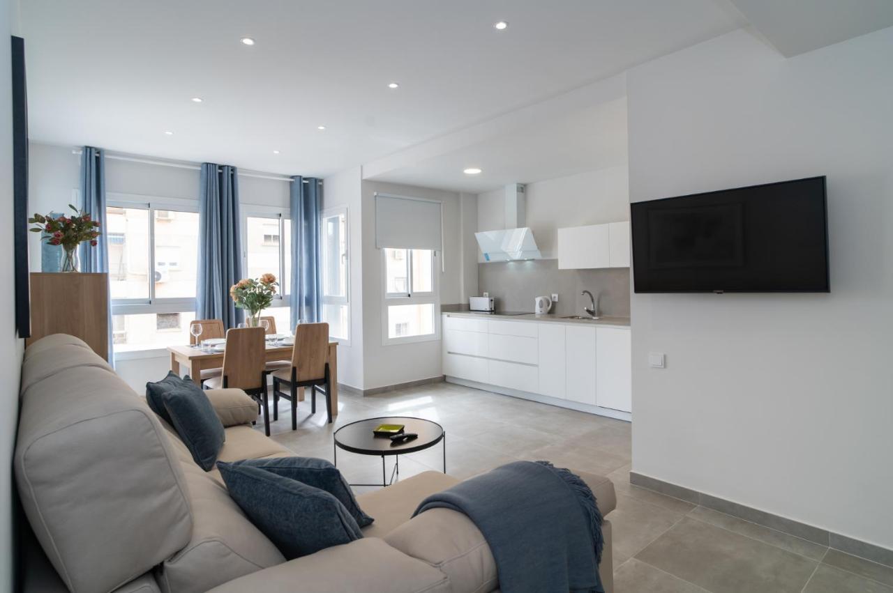 Aac Malaga - Apartamento Con Terraza, Muy Amplio, Totalmente Equipado, Cerca Del Centro Y Nuevo! 외부 사진