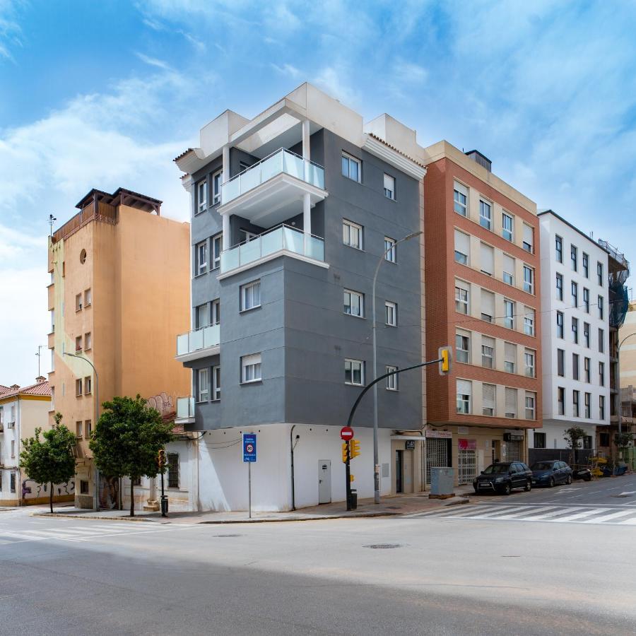 Aac Malaga - Apartamento Con Terraza, Muy Amplio, Totalmente Equipado, Cerca Del Centro Y Nuevo! 외부 사진