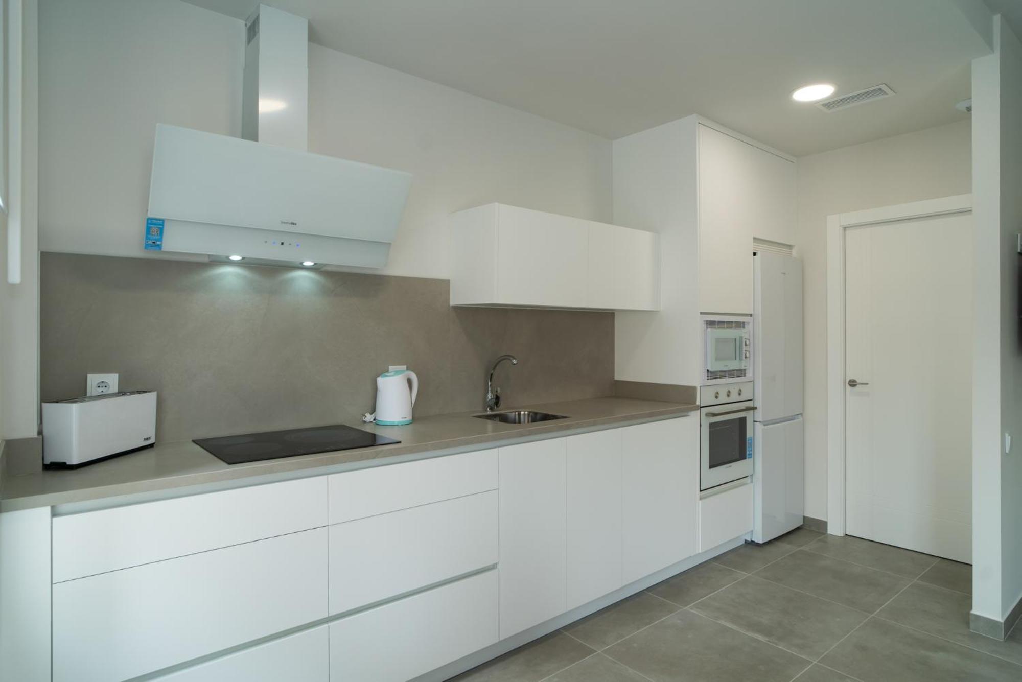 Aac Malaga - Apartamento Con Terraza, Muy Amplio, Totalmente Equipado, Cerca Del Centro Y Nuevo! 객실 사진