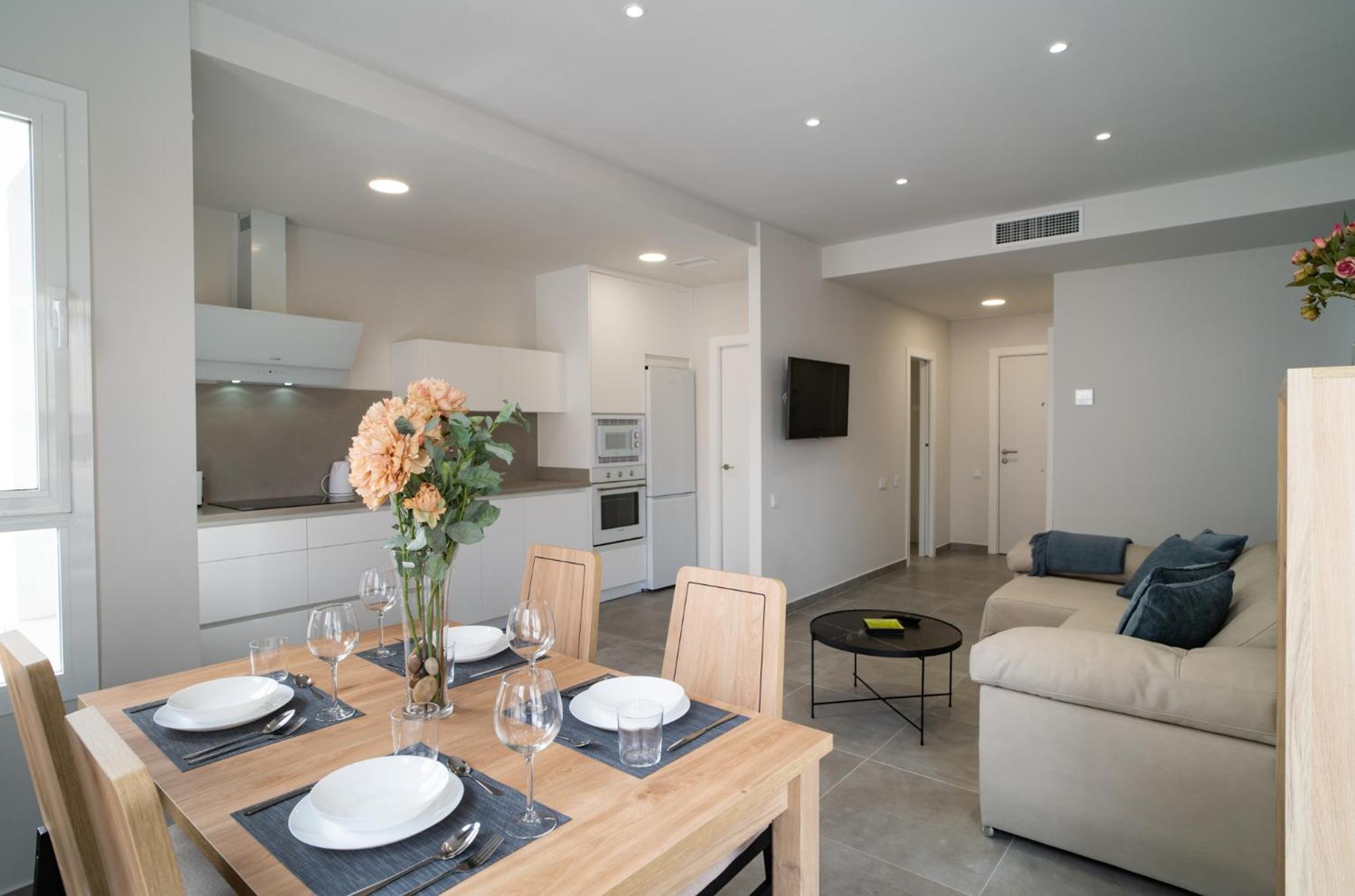 Aac Malaga - Apartamento Con Terraza, Muy Amplio, Totalmente Equipado, Cerca Del Centro Y Nuevo! 객실 사진